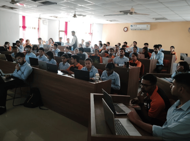 Army Institute of Management and Technology Greater Noida Campus Infrastructure photo 3